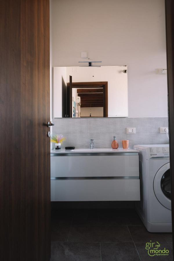 קטאניה Giro Nel Mondo Apartments מראה חיצוני תמונה