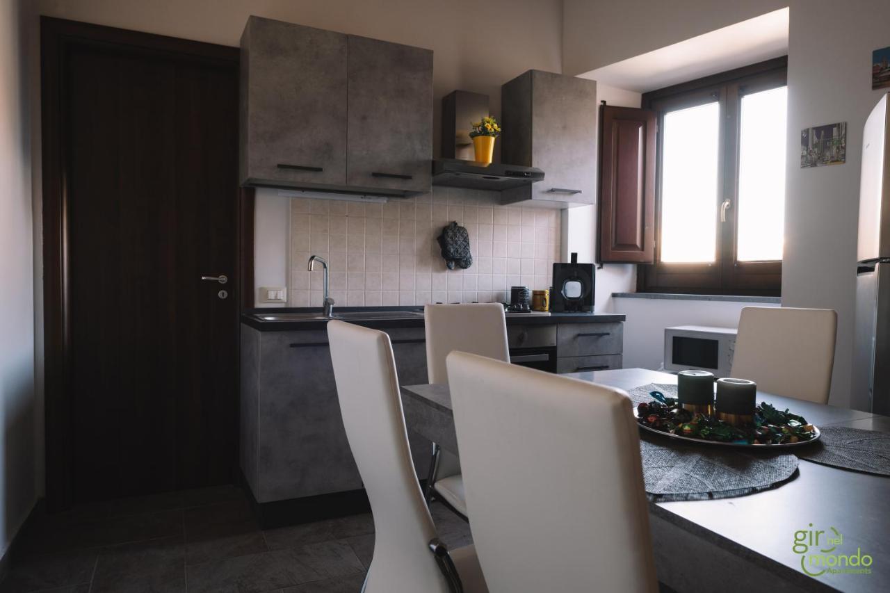 קטאניה Giro Nel Mondo Apartments מראה חיצוני תמונה