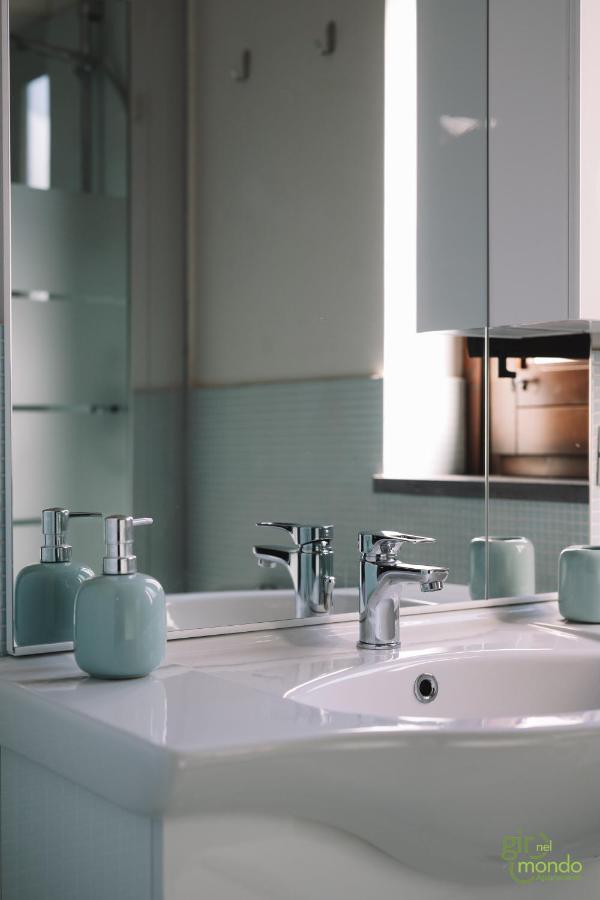 קטאניה Giro Nel Mondo Apartments מראה חיצוני תמונה
